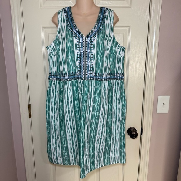 J. Jill Dresses & Skirts - J Jill Embroidered V Neck Luxurious Cotton Dress Boho Beach Vaca Pockets Large